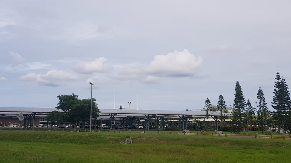 Inauguration de la centrale photovoltaïque Hélio de l'aéroport de Tontouta