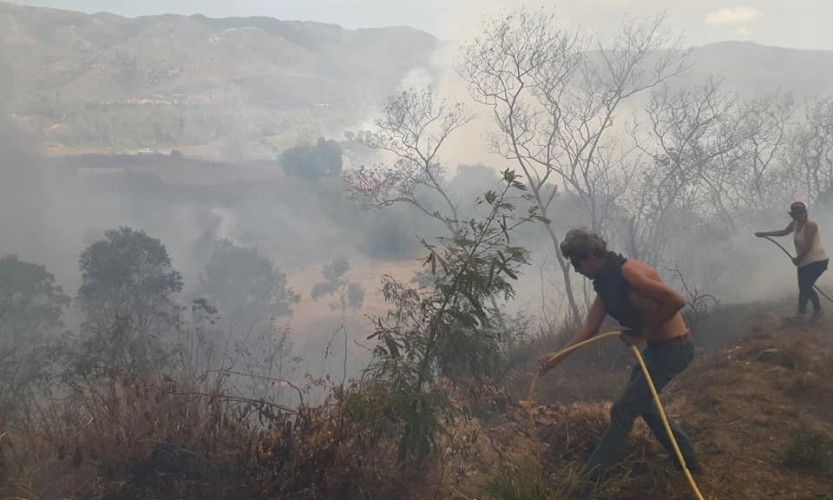 2ème feu de brousse à Ouégoa