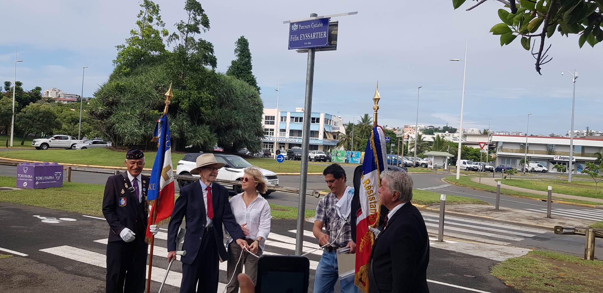 L'ancien cycliste et ancien combattant Félix Eyssartier honoré à Nouméa