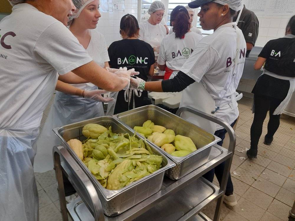 5ème distribution de repas de la BANC