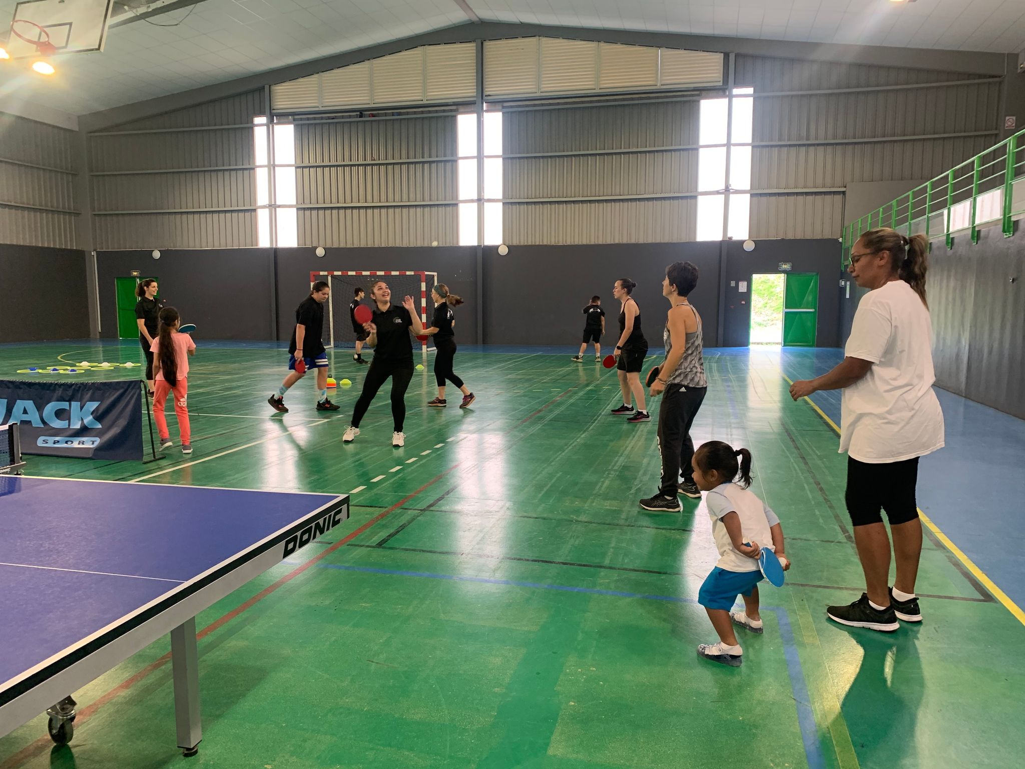 Une journée initiation au tennis de table à Katiramona