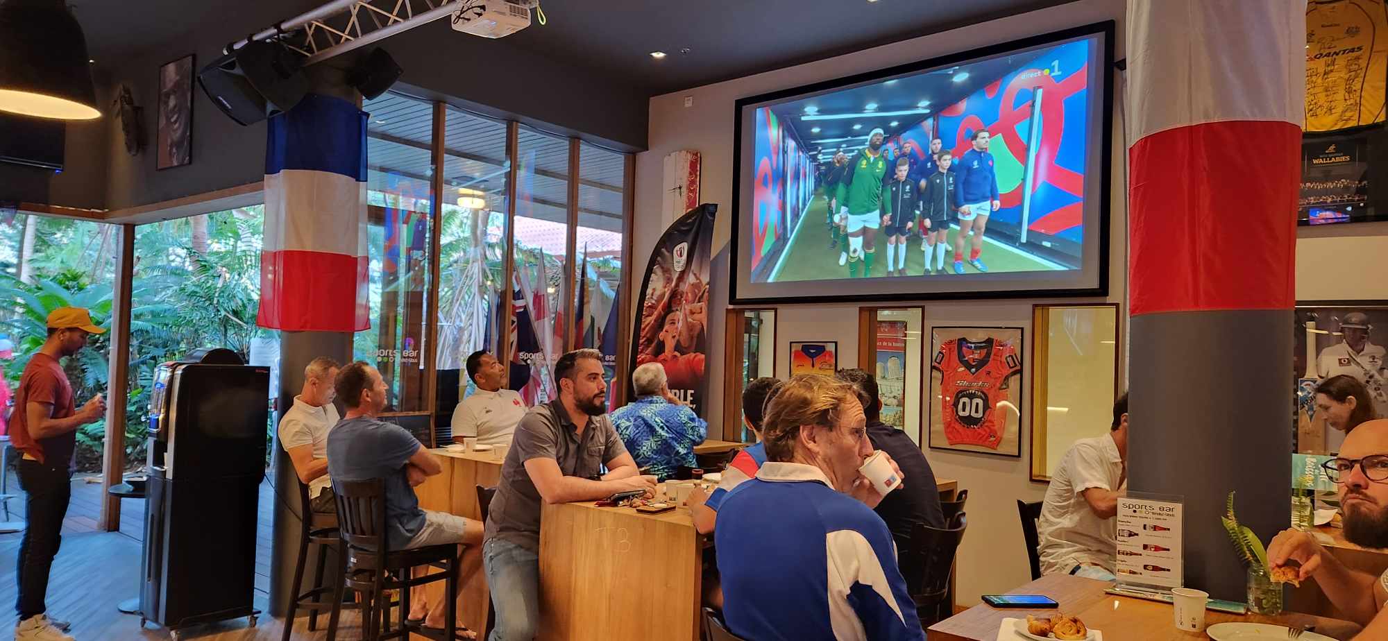 Les supporters des bleus dans la mêlée !