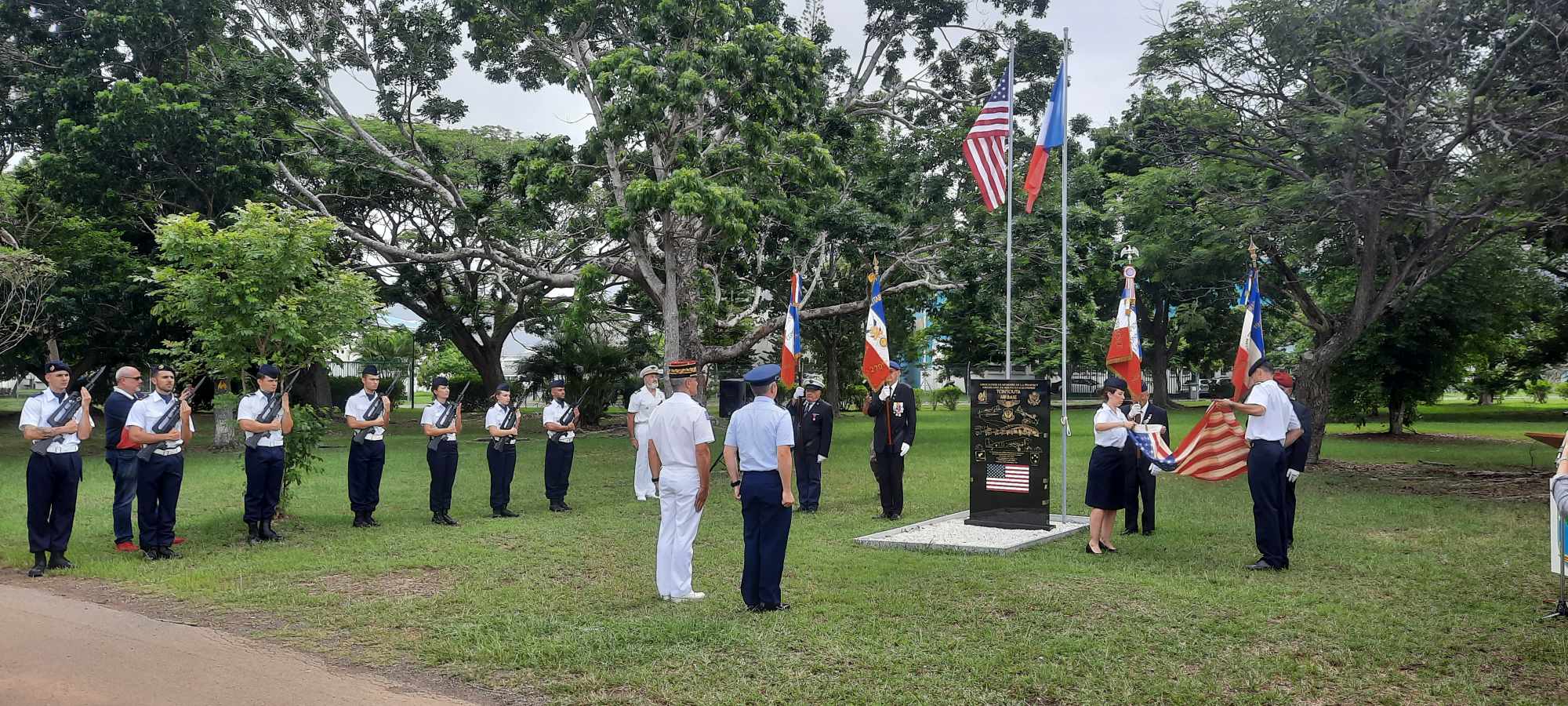 Inauguration d'une stèle en l'honneur des Américains et d'un espace muséal à la Base Aérienne