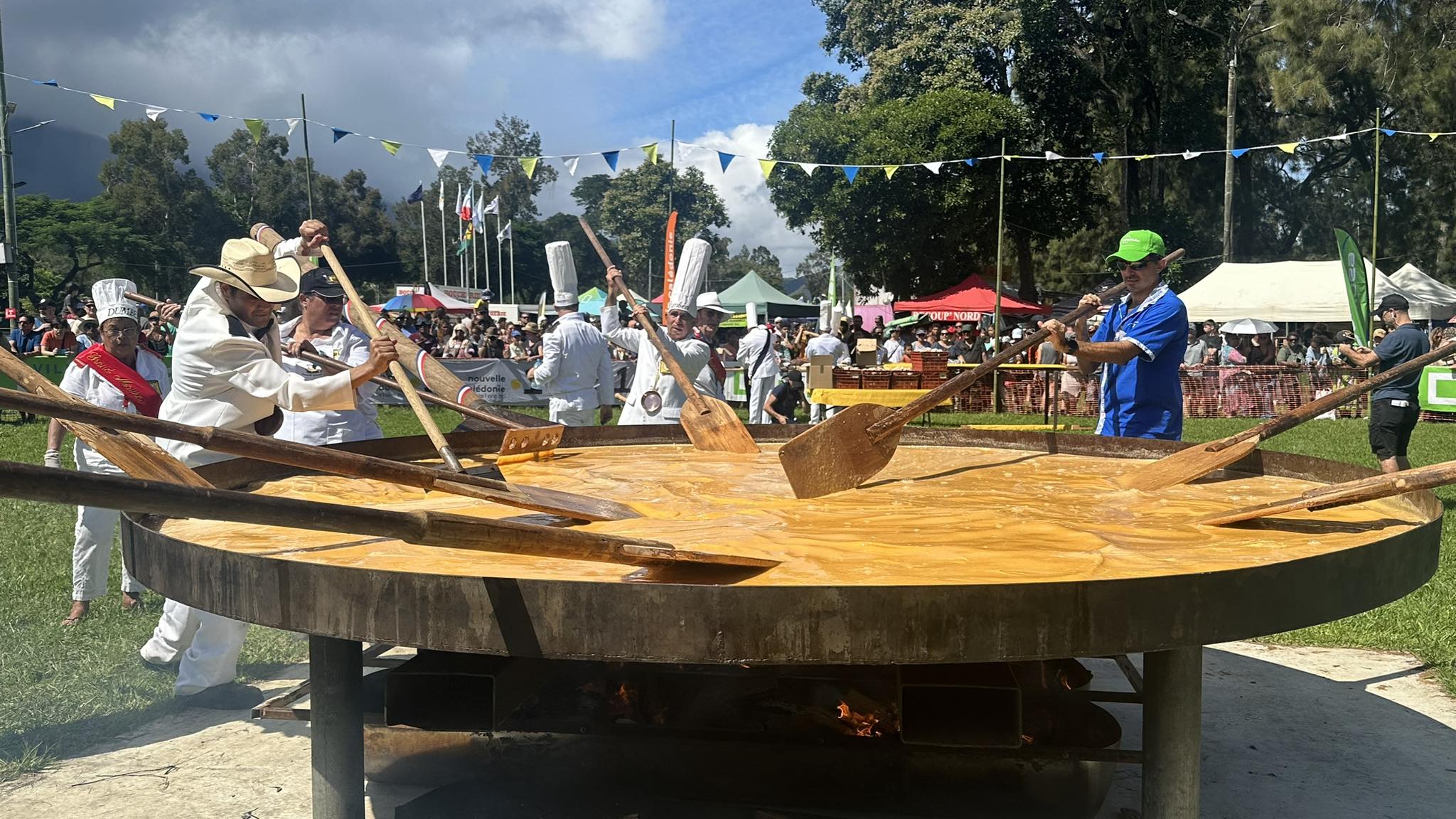 L'omelette géante, star de la fête de Dumbéa ! 