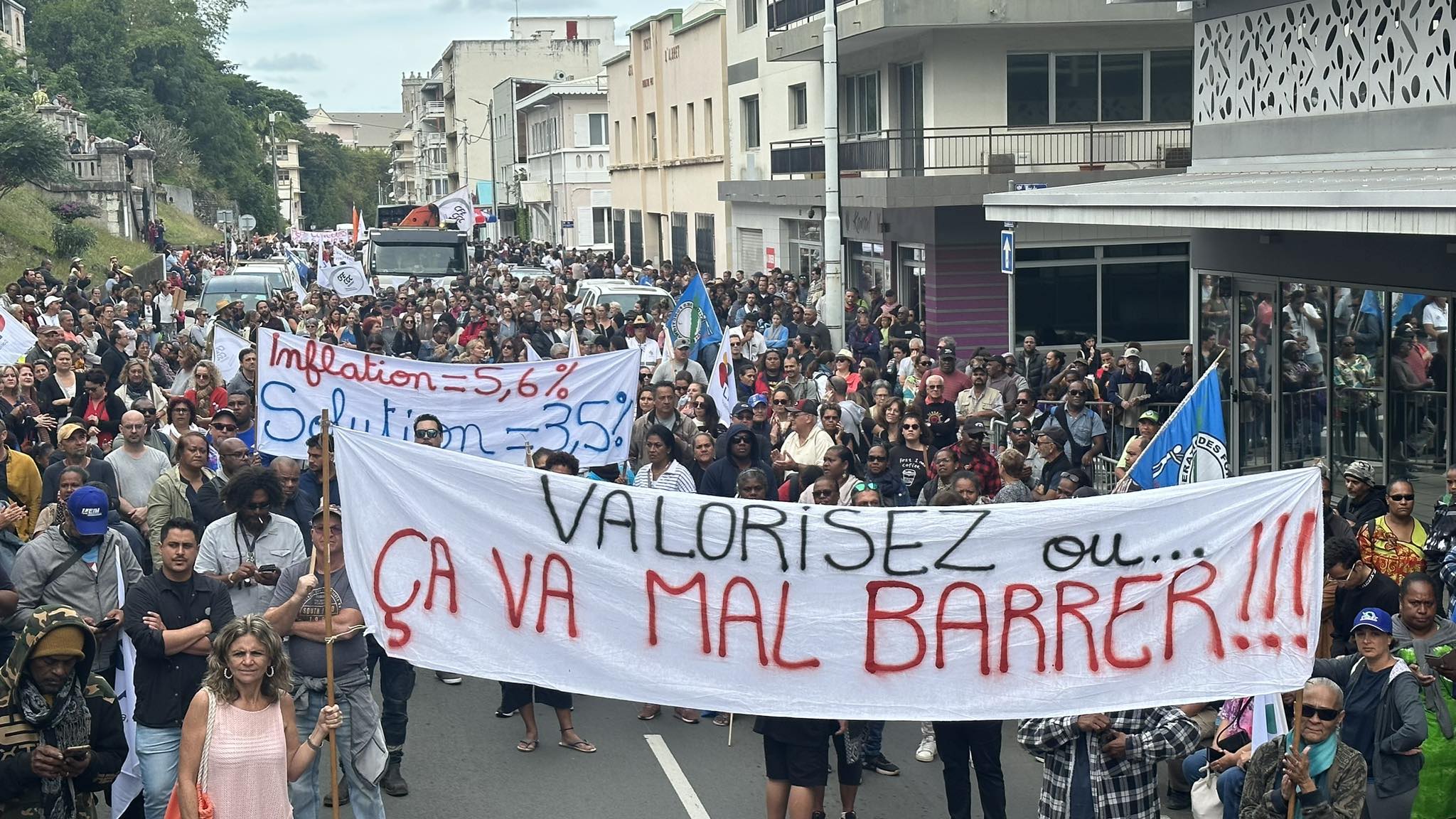 Deuxième jour de mobilisation de l'intersyndicale