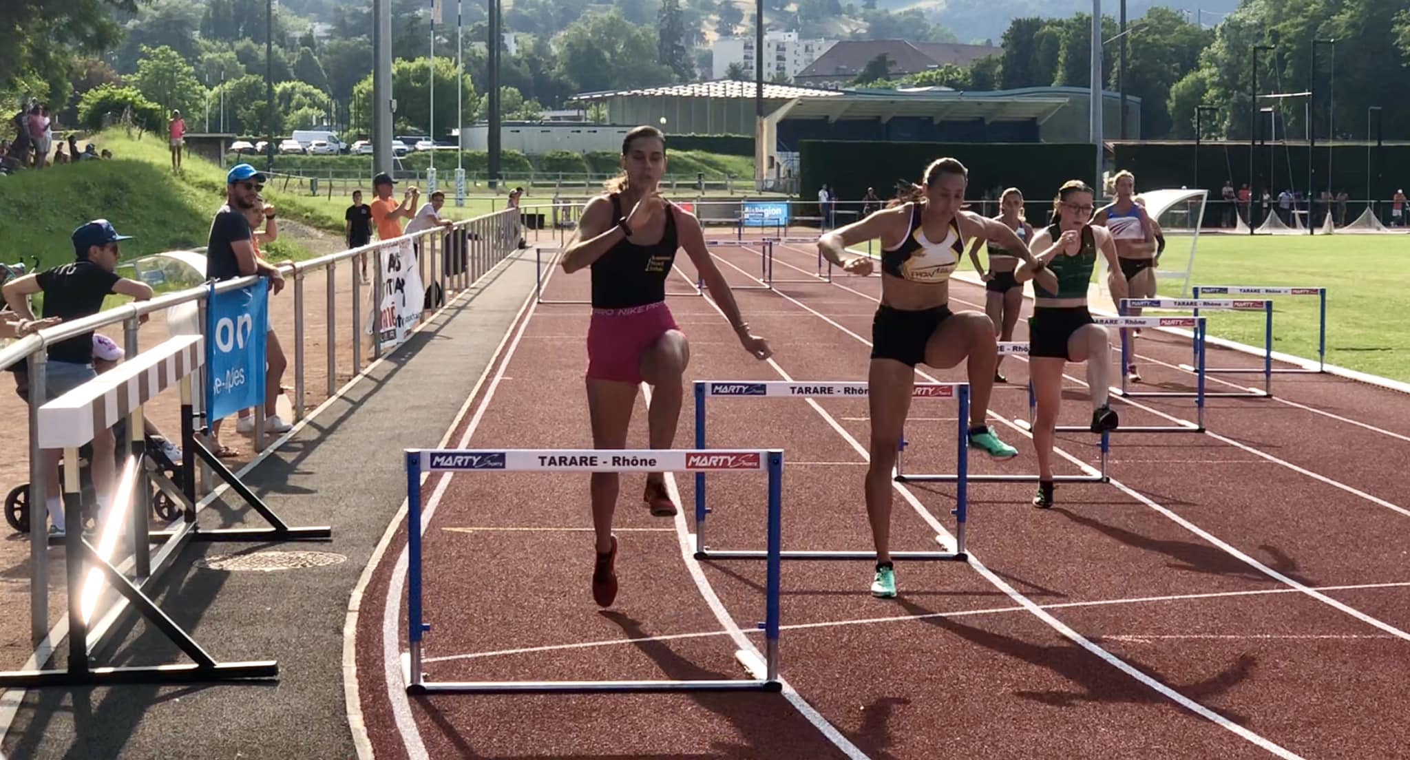 Nouveau record de Calédonie sur 400m haies