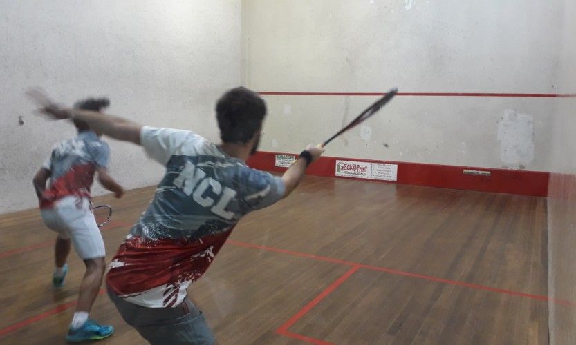 Hayashi gagne l'Open Azur de Squash