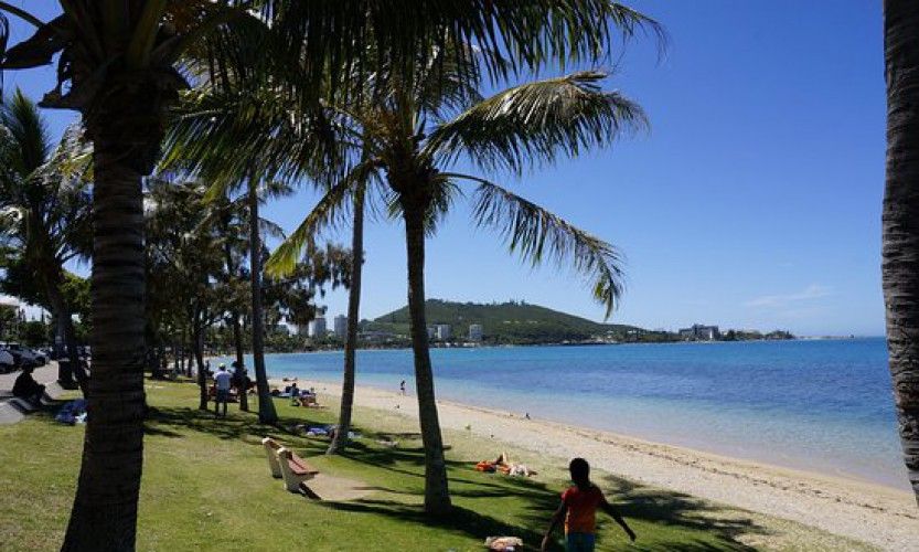 La plage de L'Anse Vata fermée