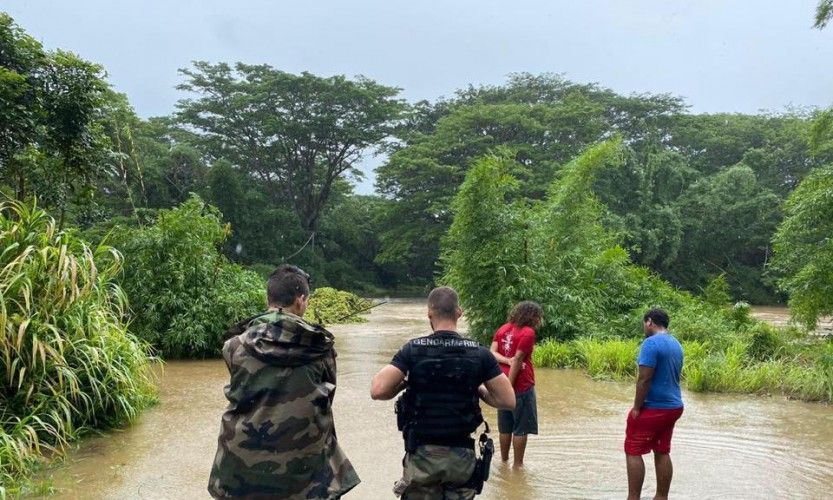 Le nord vit l'approche du cyclone