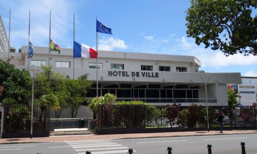 "Journée blanche" à la mairie de Nouméa pour protester contre les incivilités