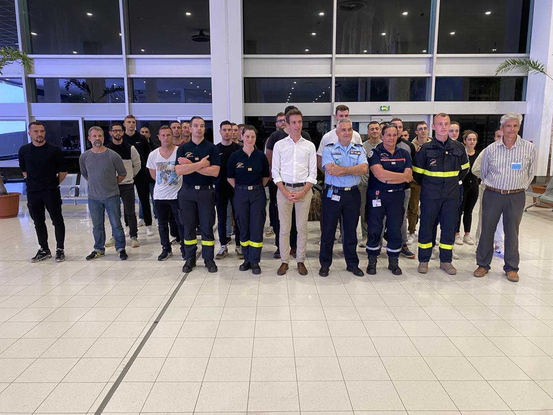 Les pompiers de métropole venus en renfort sont arrivés cette nuit