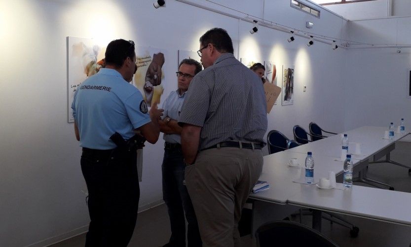 Réunion à Païta après les incendies