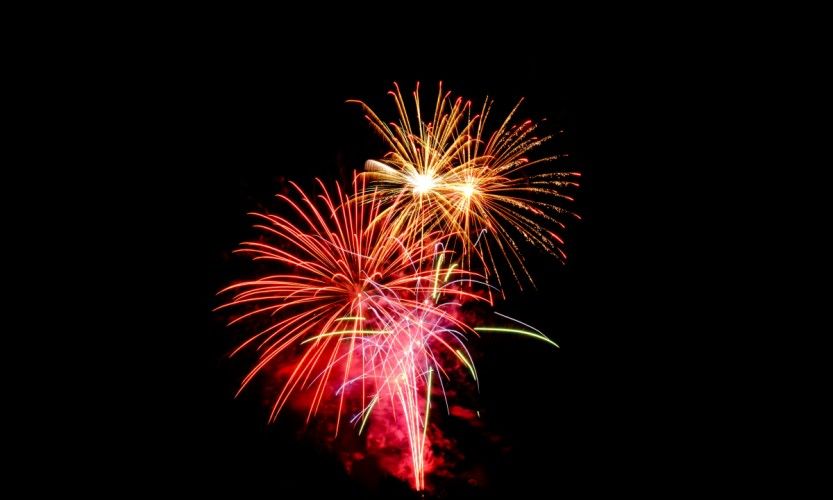 Tous charmés par le feu d'artifice